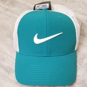 Nike dri-fit hat